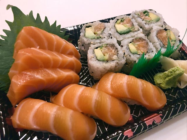 Salmon Lover + Miso Soup.