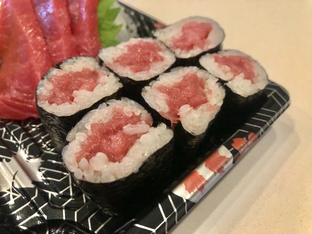 Tuna Hosomaki Roll.