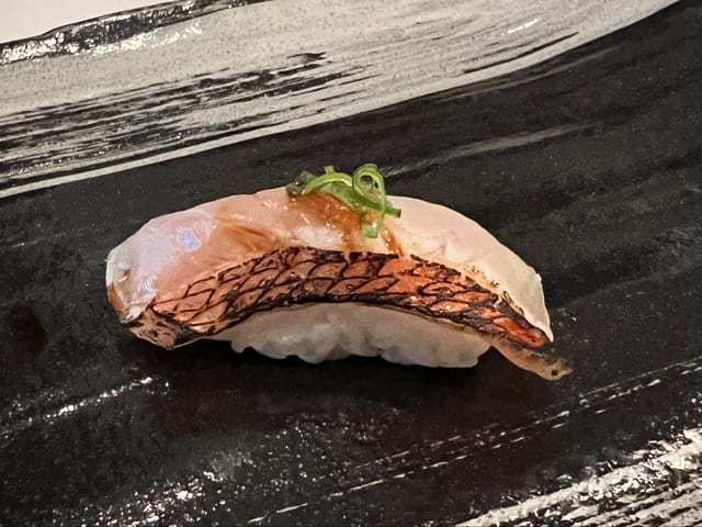 Kinmedai - Goldeneye Nigiri.