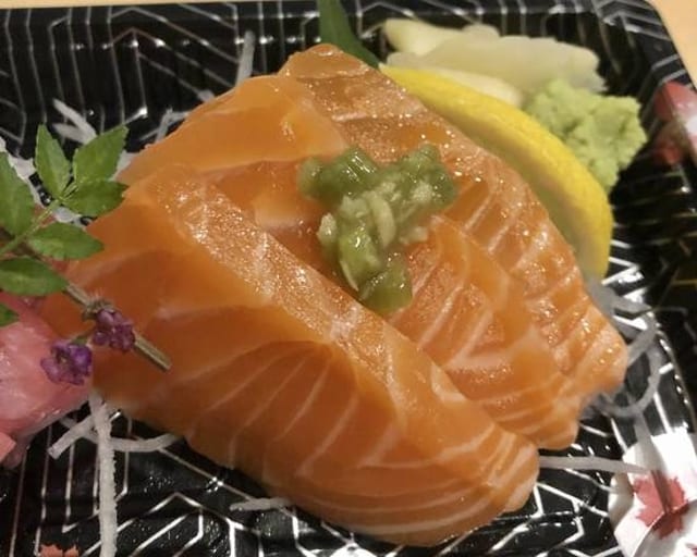 Syake - Salmon Sashimi.